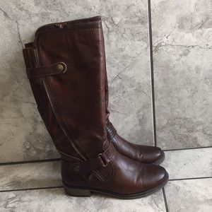 Shyla Bare Traps Boots